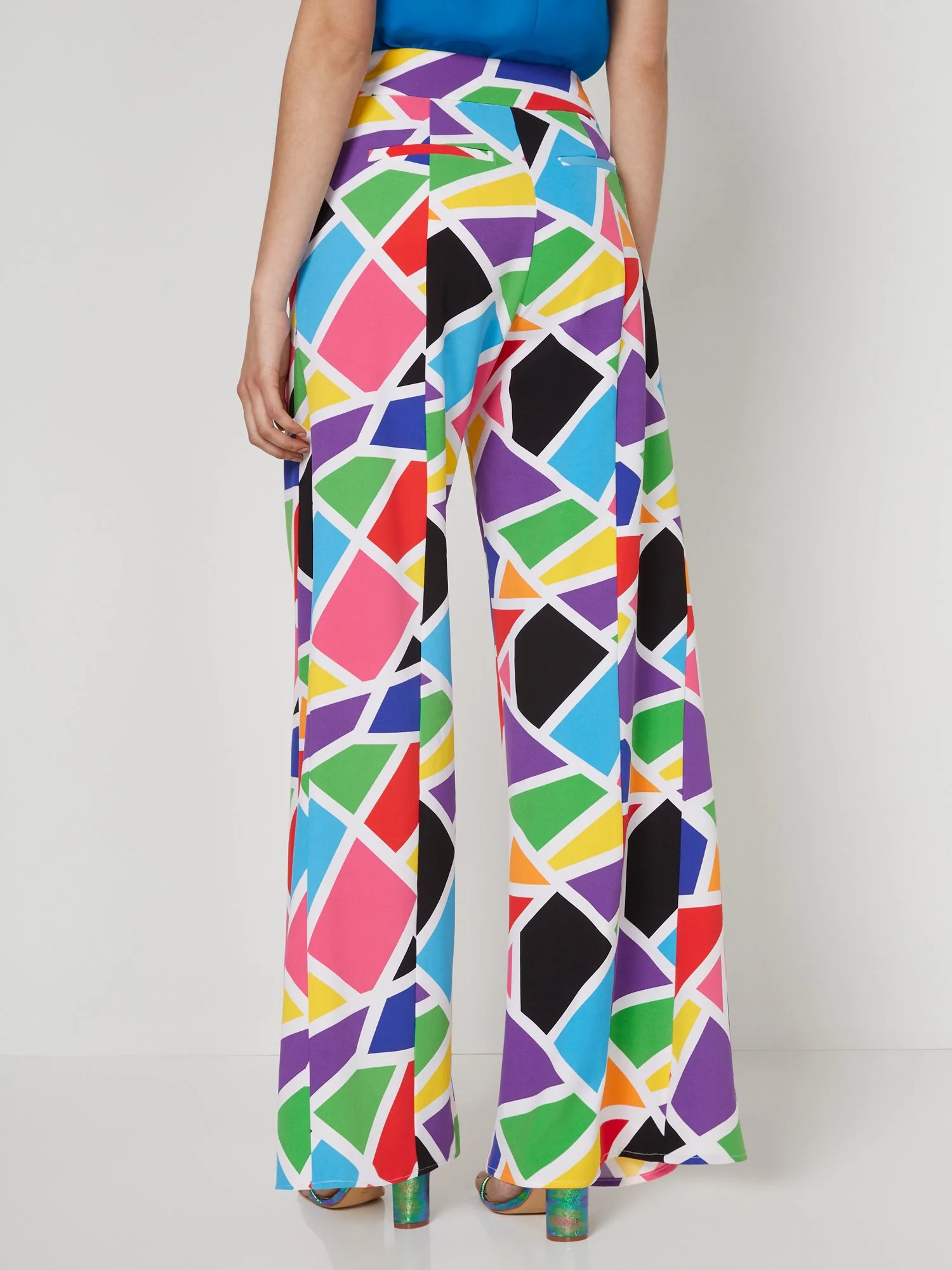 Petite Geometric-Print High-Waisted Wide-Leg Pant - Image 3