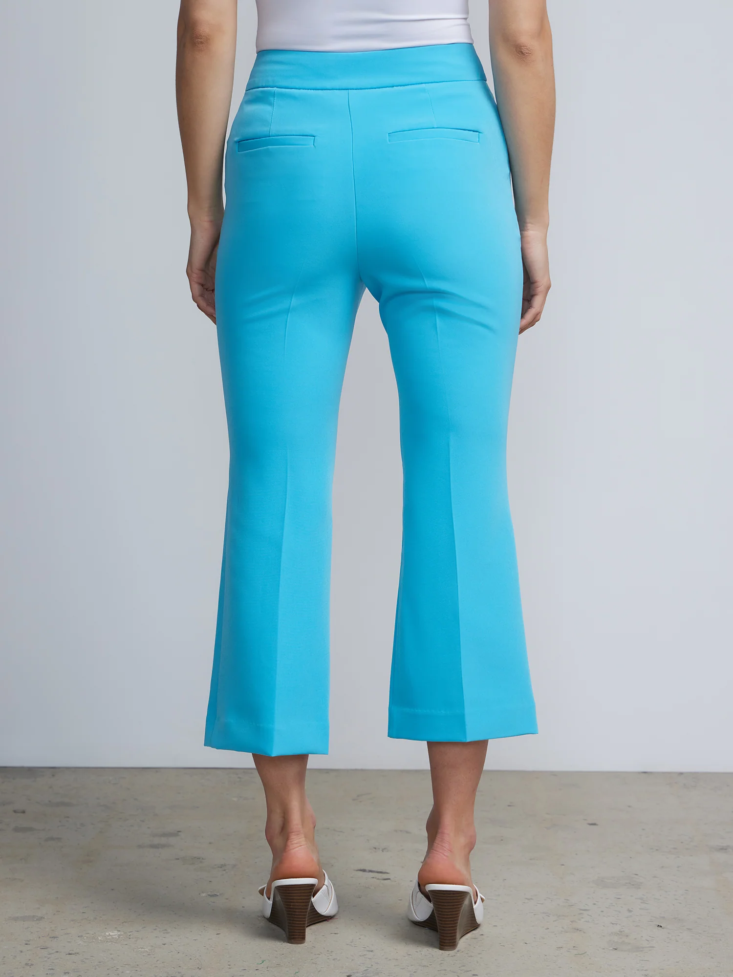 Petite High-Waisted Straight-Leg Kick Crop Pant - Image 10