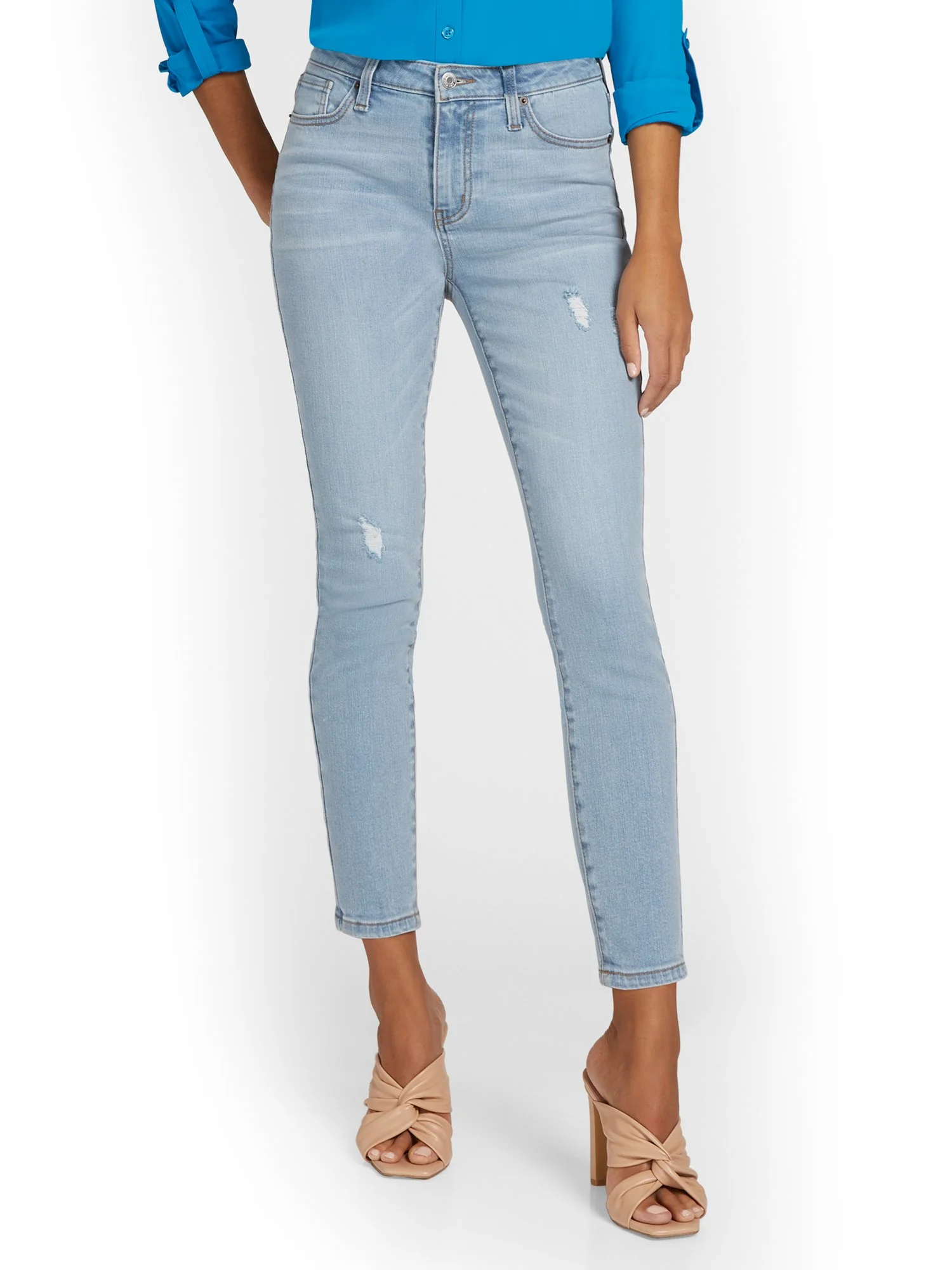 Petite Lexi Mid-Rise Super-Skinny Ankle Jeans - Light Wash - Image 2