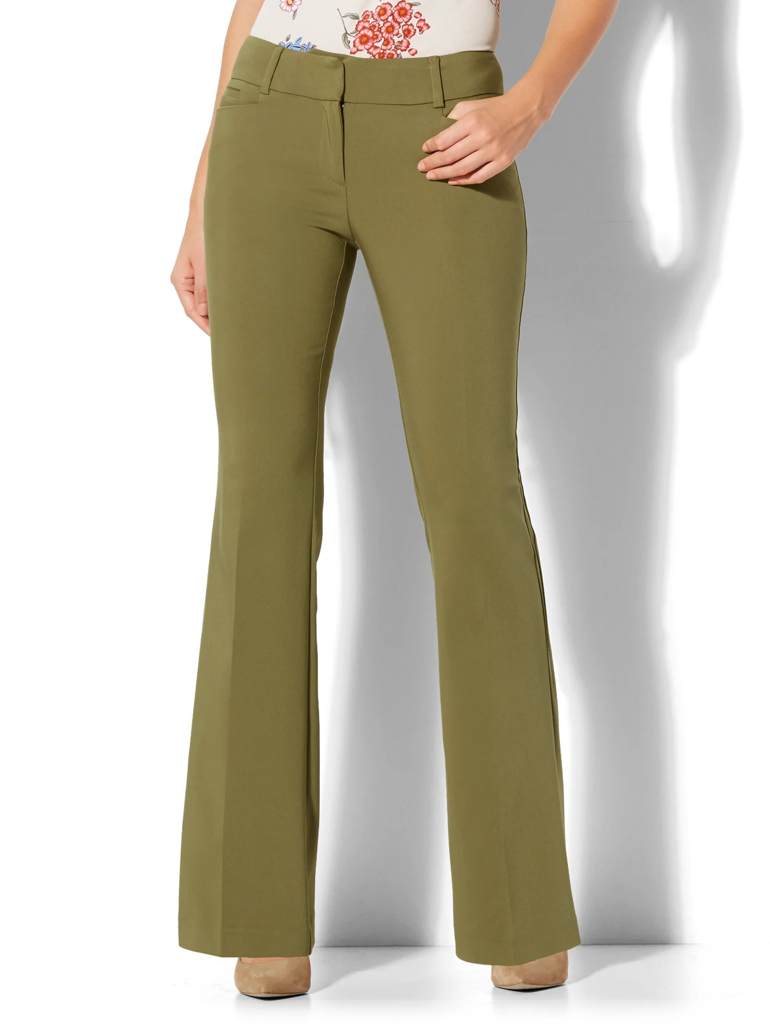 Petite Mid-Rise Bootcut Pant - All-Season Stretch - 7th Avenue - Image 15