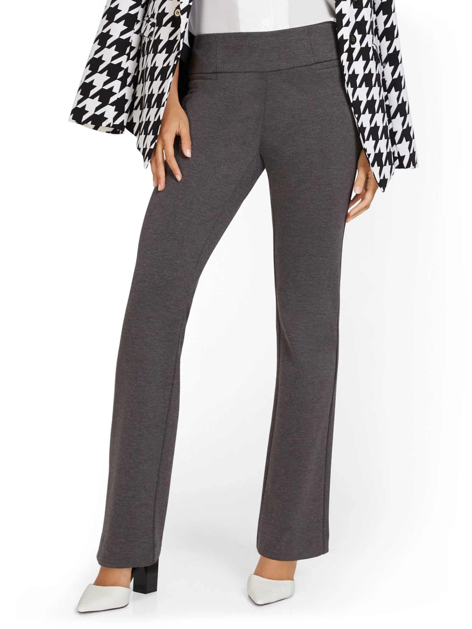 Petite Pull-On Bootcut Ponte Pant - Superflex
