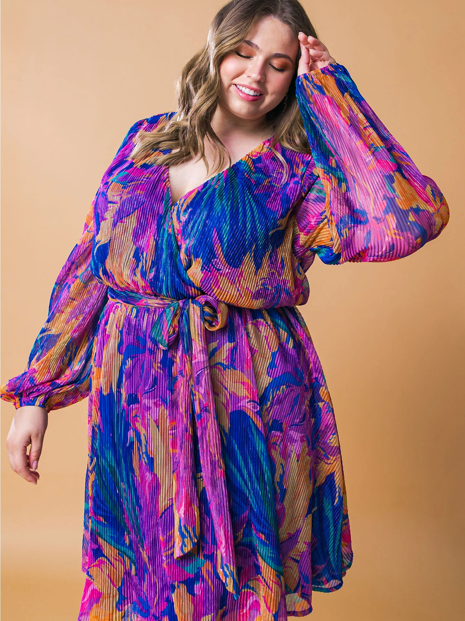 Plus Balloon Sleeve Printed Plisse Mini Dress - Image 2