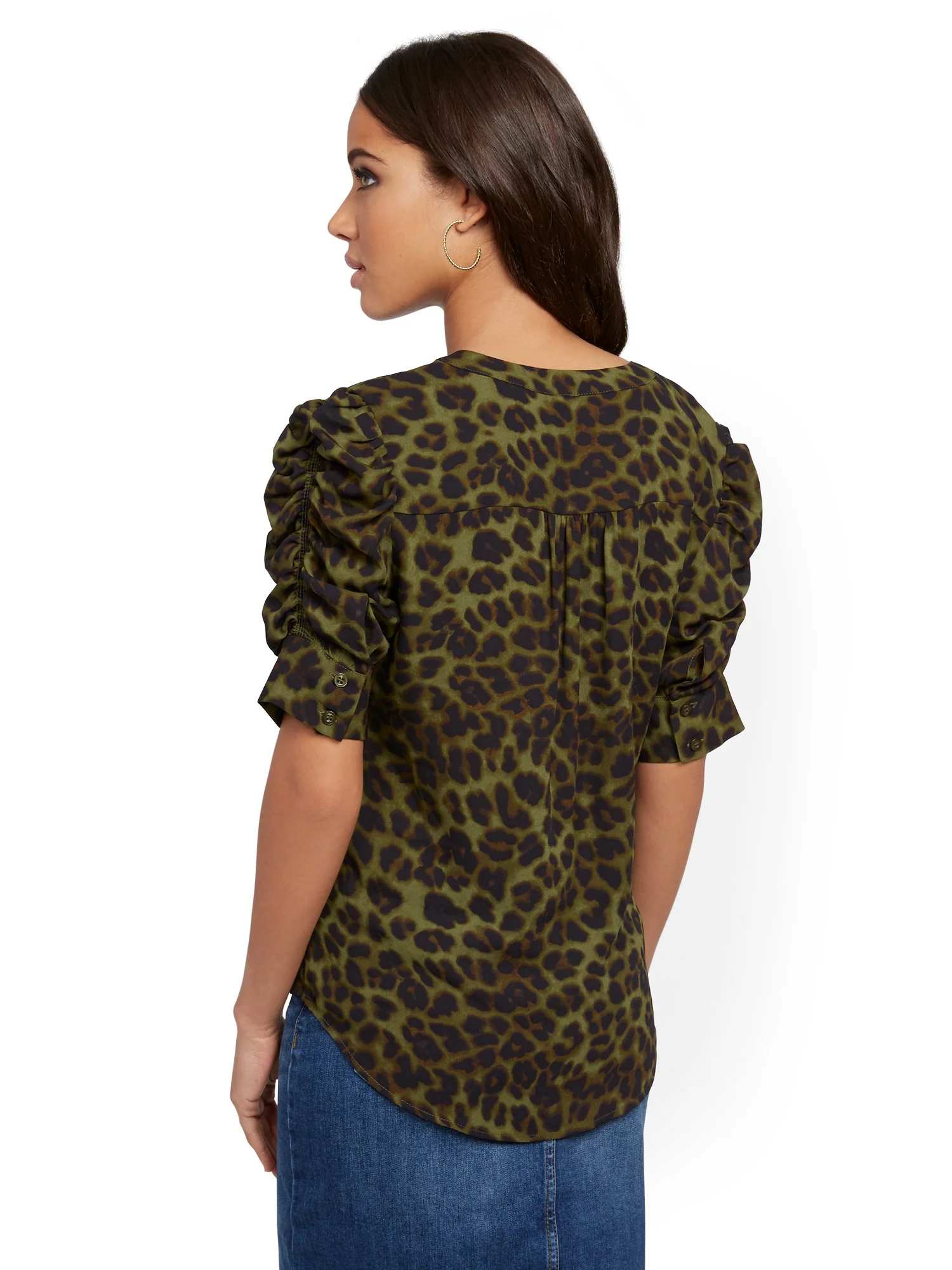 Puff-Sleeve Leopard Top - Image 7