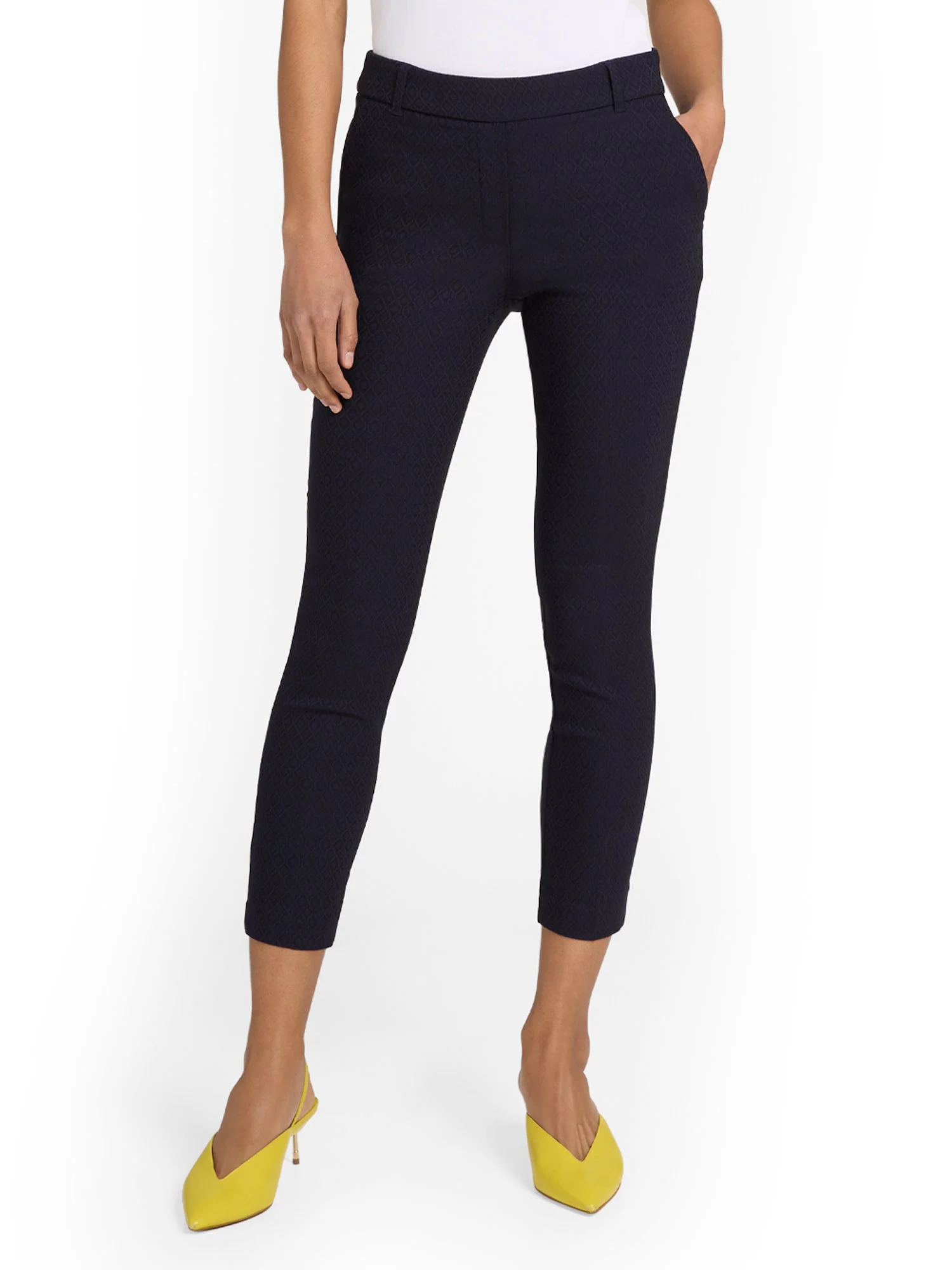 Chapter 1 Pull-On Jacquard Capri Pant - Brands We Love