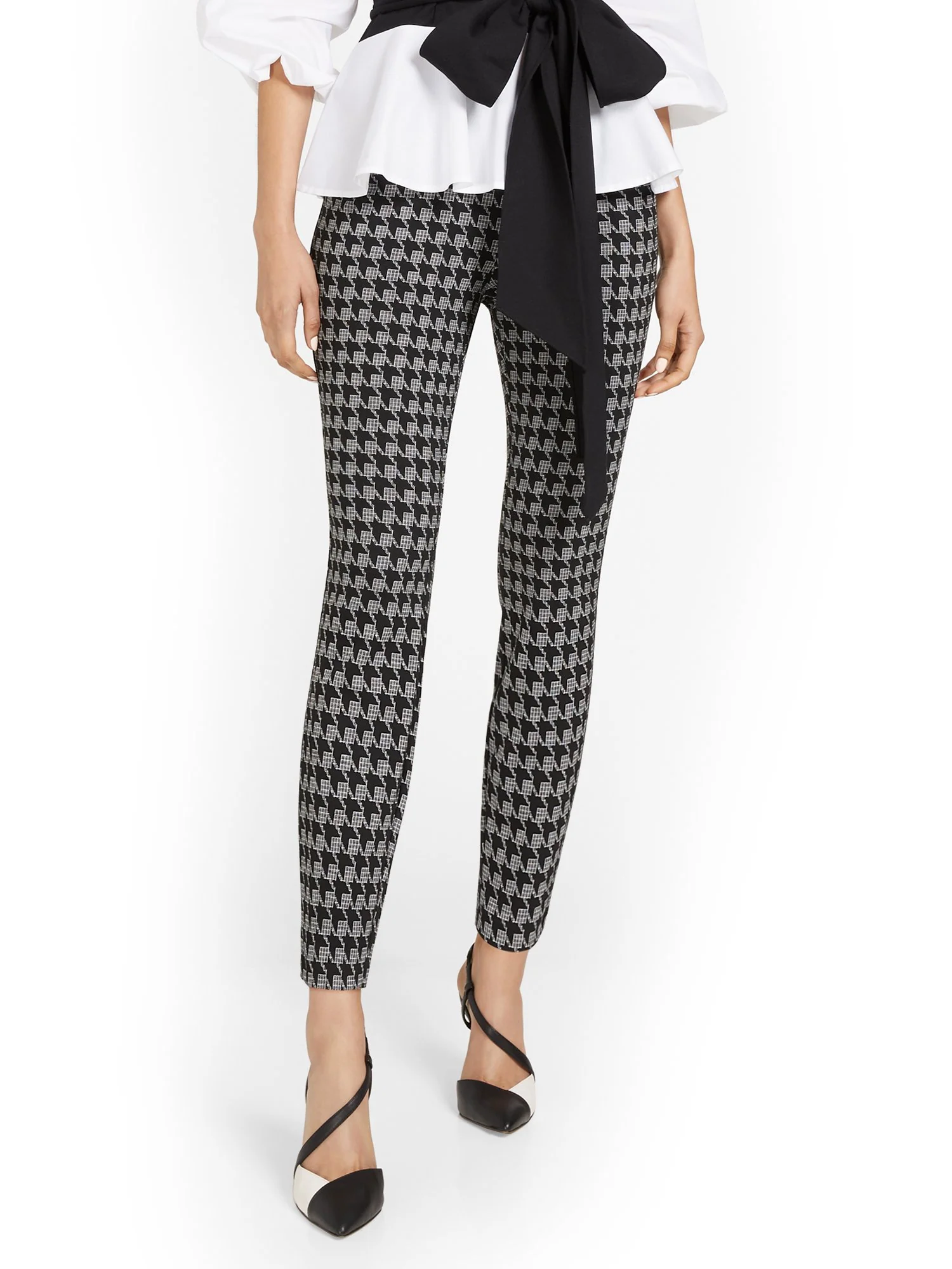 Pull-On Super High-Waisted Houndstooth Ankle Ponte Pant - Superflex