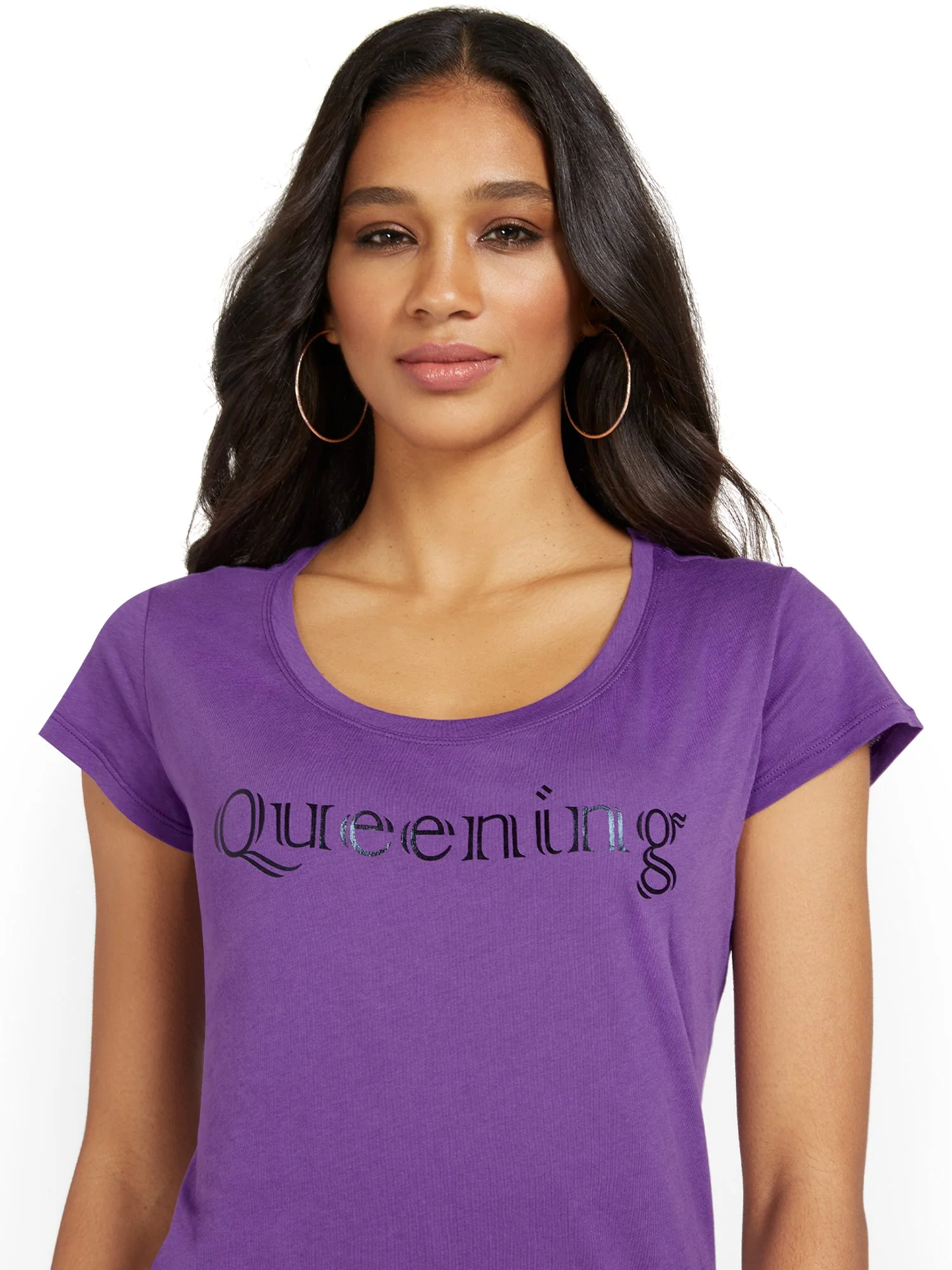 Queening Graphic Tee