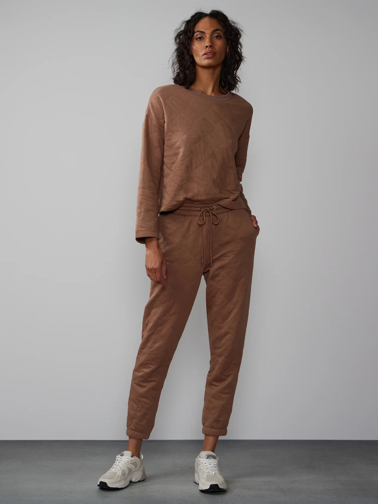 Quilted Drawstring Waist Sweatpants - Image 4