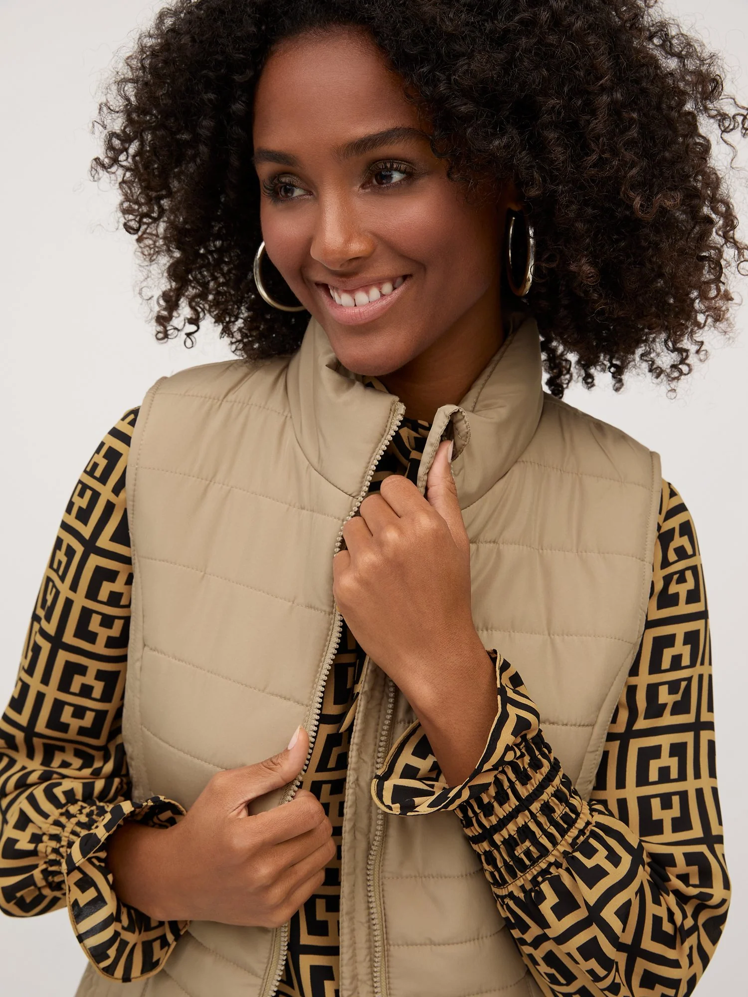 Seamed Zip-Up Puffer Vest - Image 10