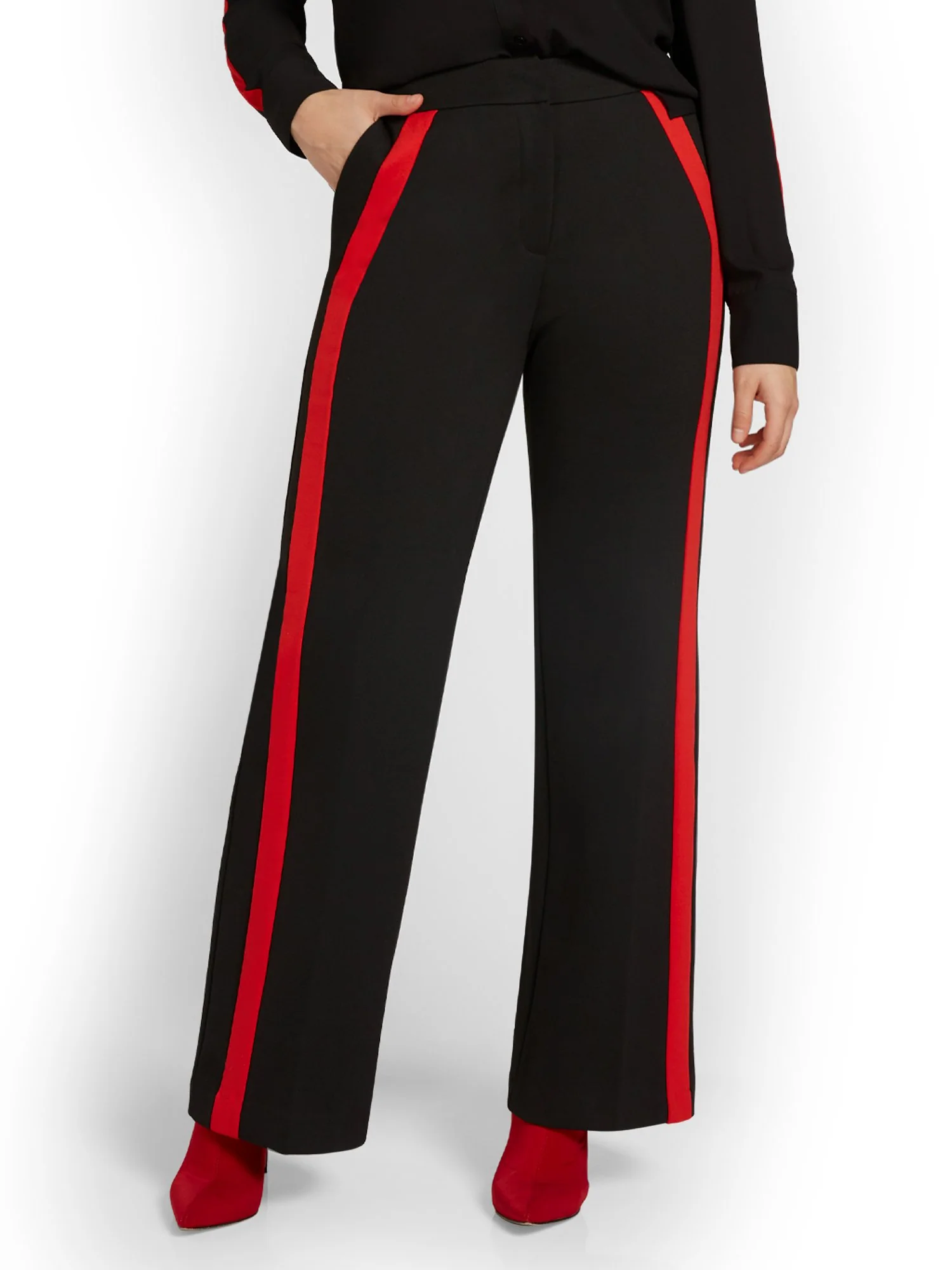 Side-Stripe Wide-Leg Pant - Superflex