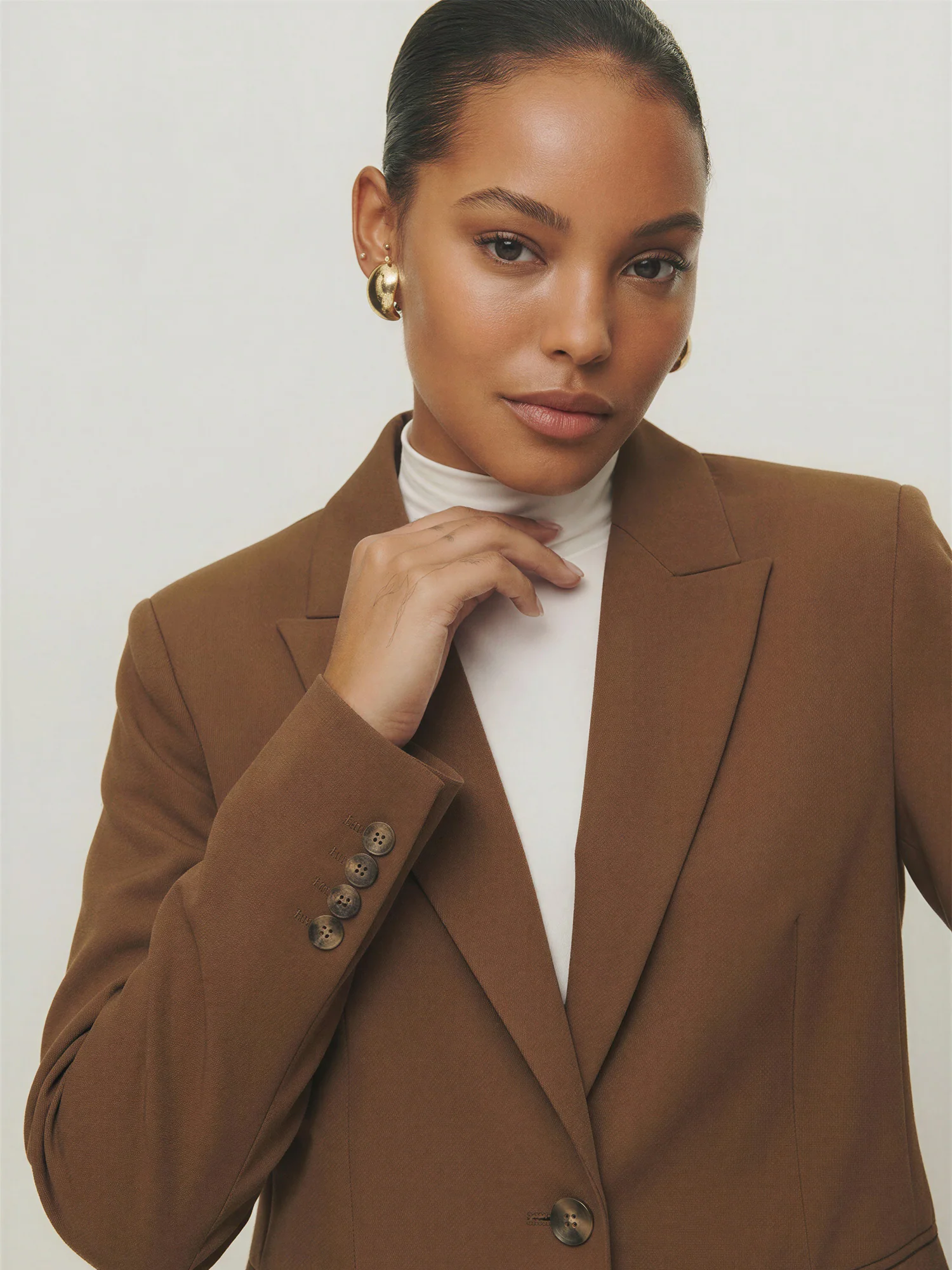 Single Breasted Classic Tailored Striped Blazer - Image 7