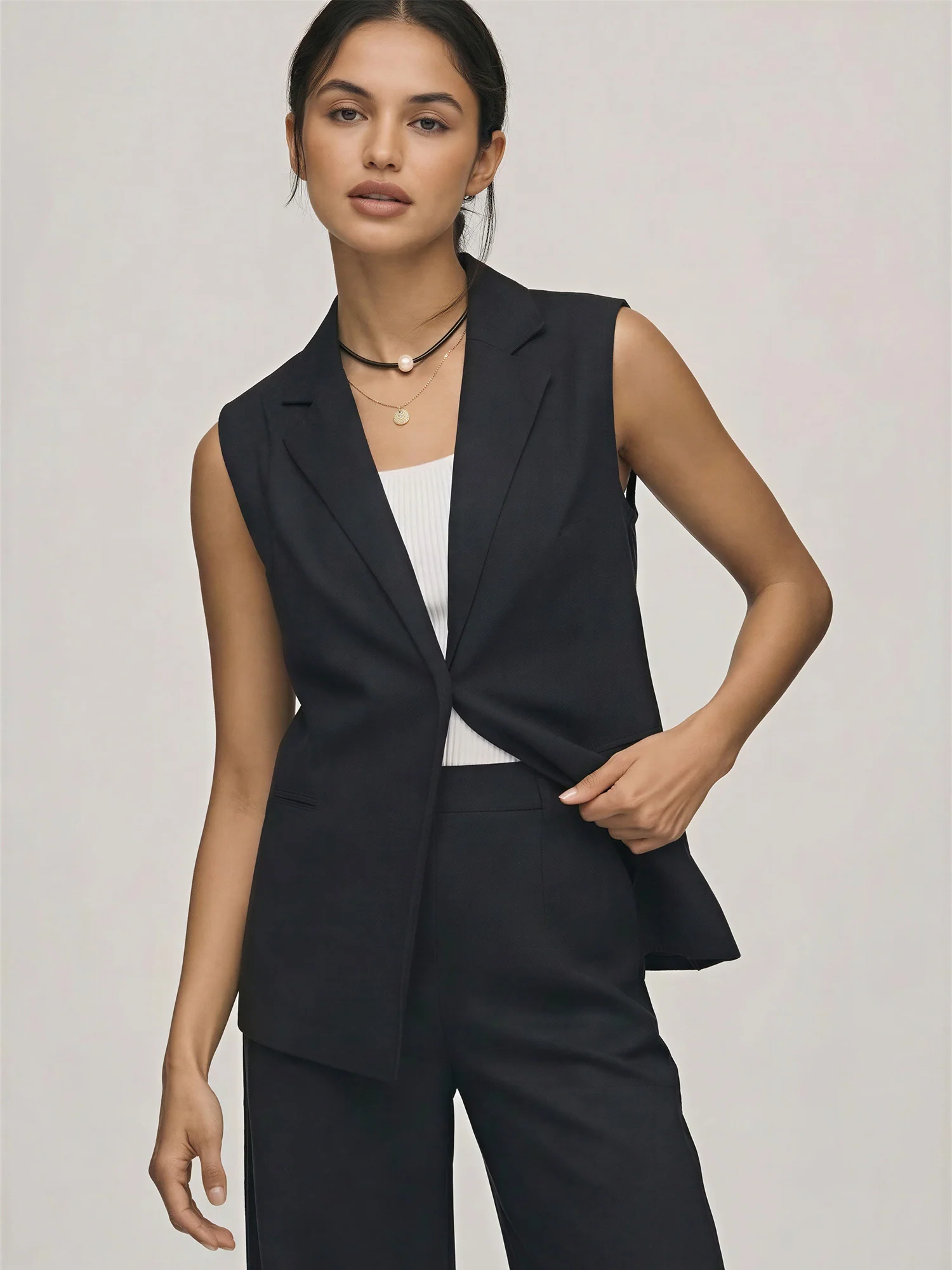 Sleeveless Linen Blend Blazer Vest