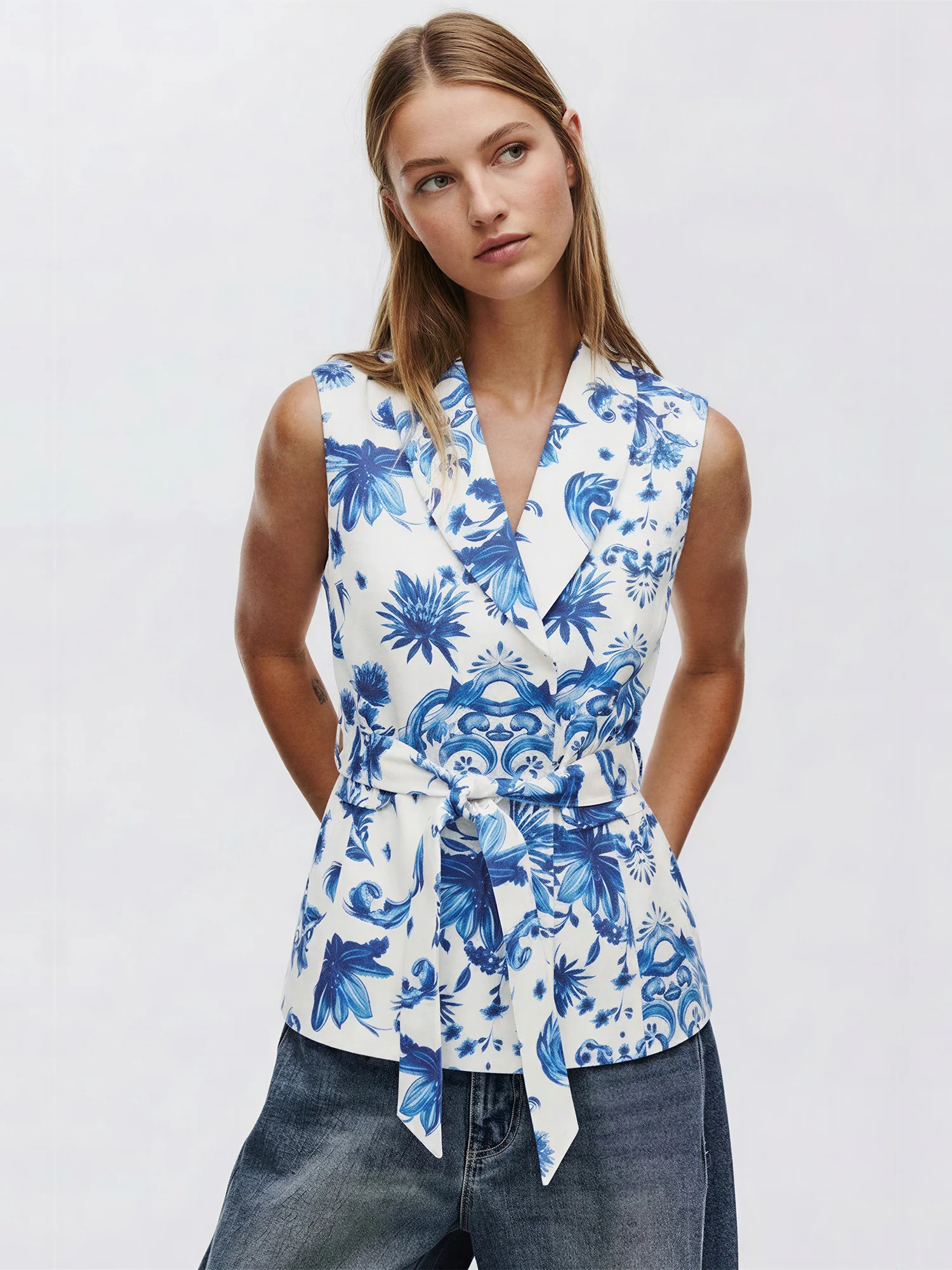 Sleeveless Belted Floral Print Jacket Vest
