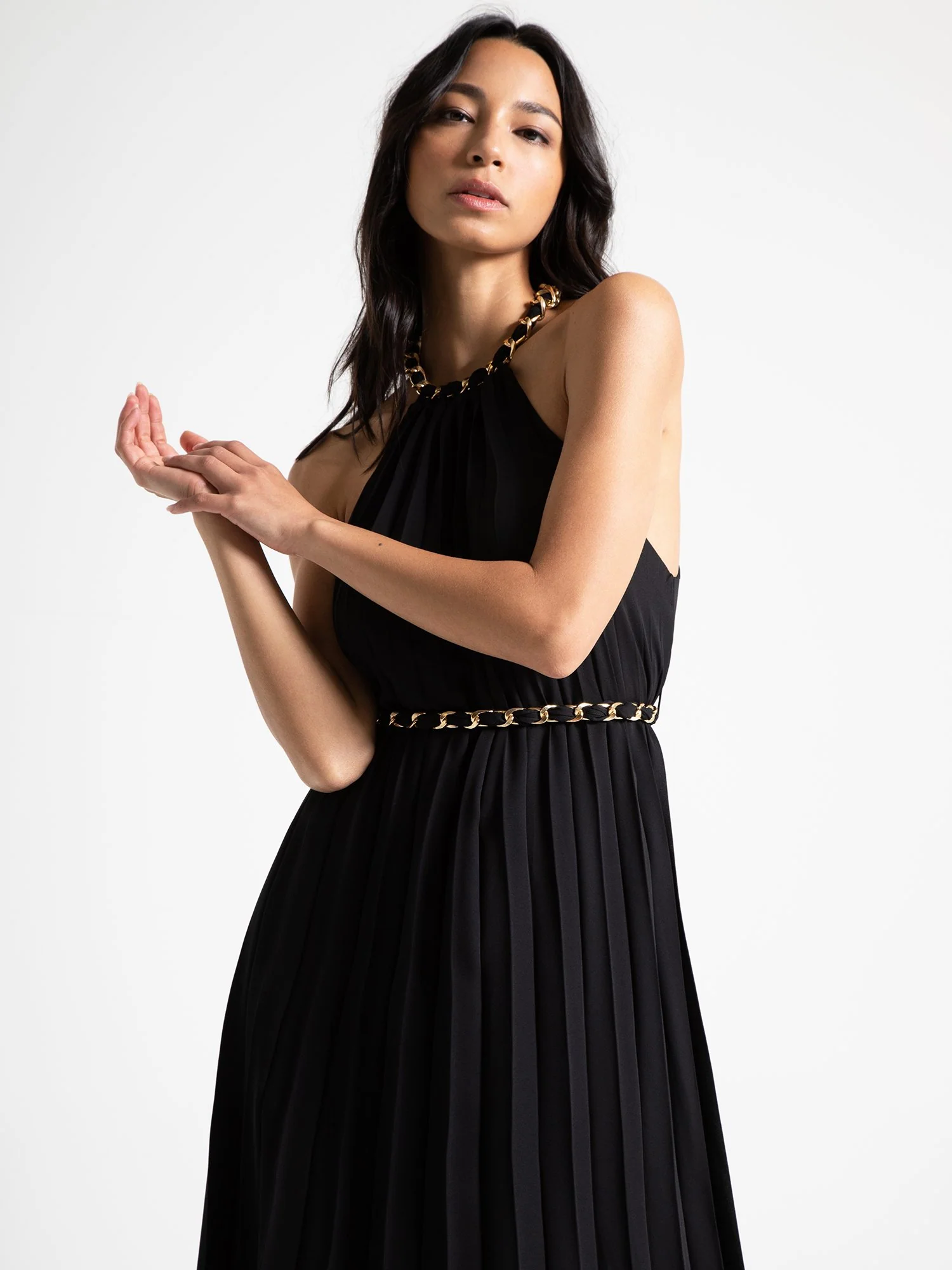 Sleeveless Chain Belt Pleated Midi Dress - Hidden Label - Image 3