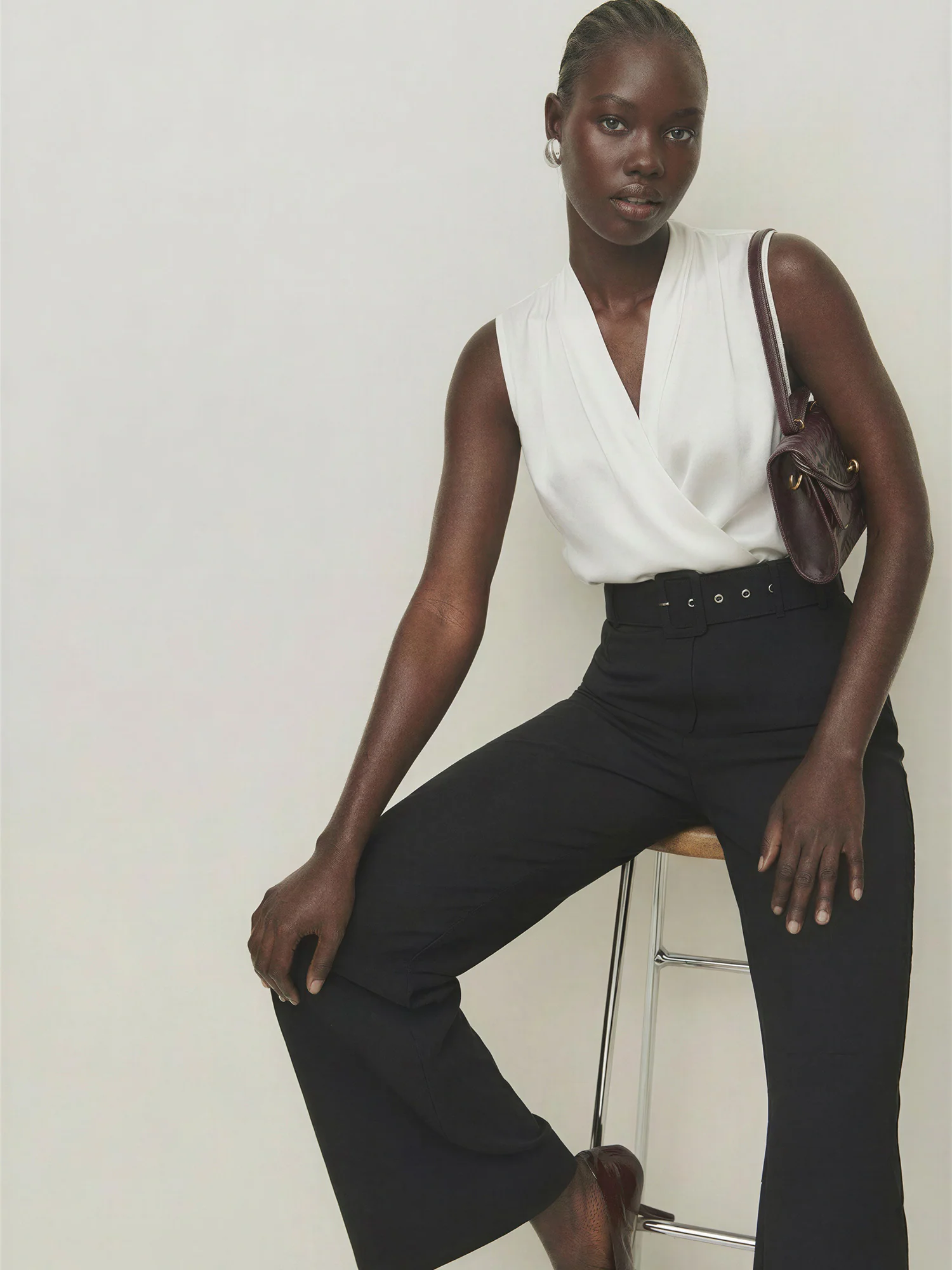 Sleevless V-Neck Knit Jumpsuit - Image 6