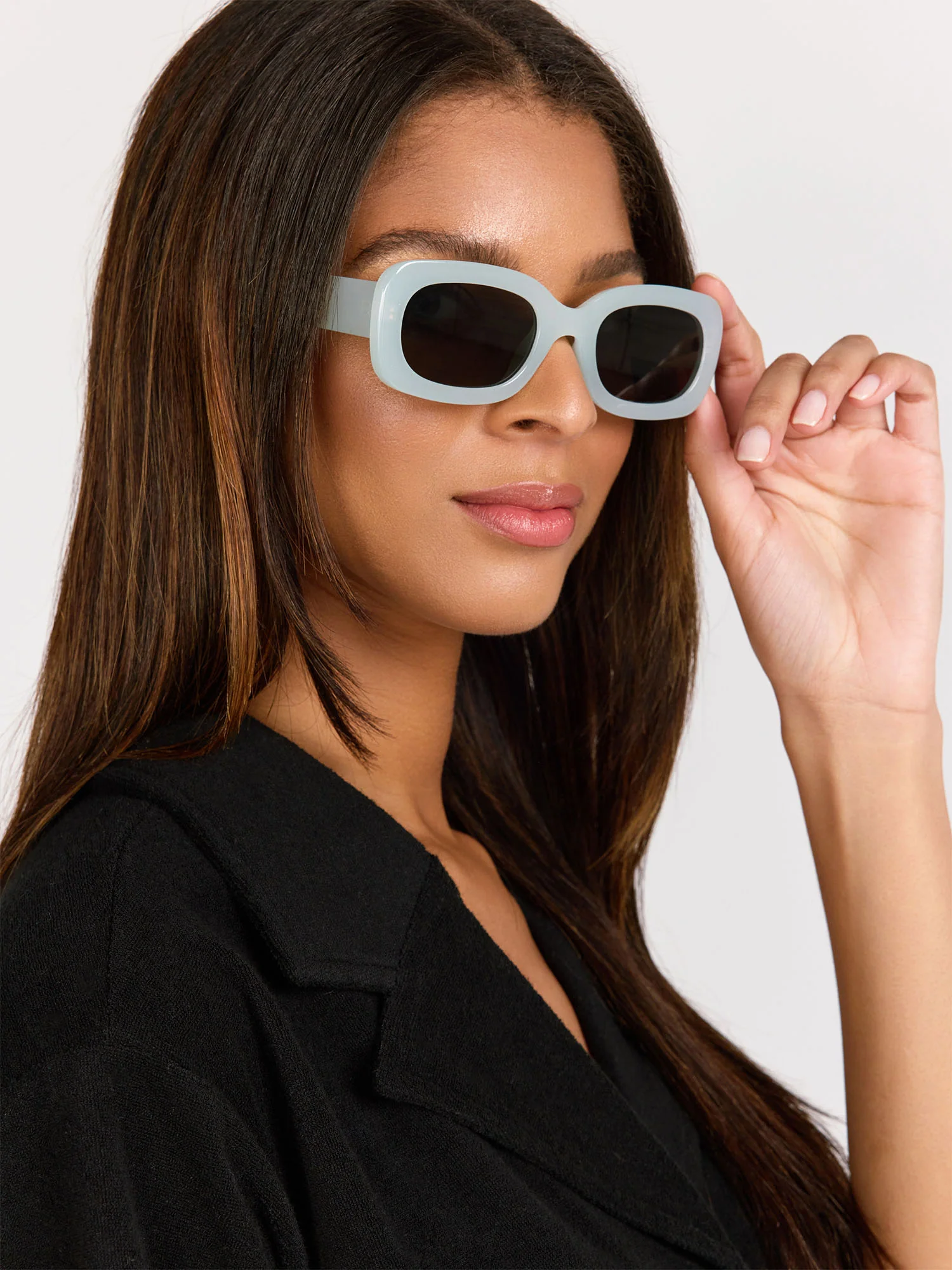 Slim Retro Rectangular Sunglasses - Image 3
