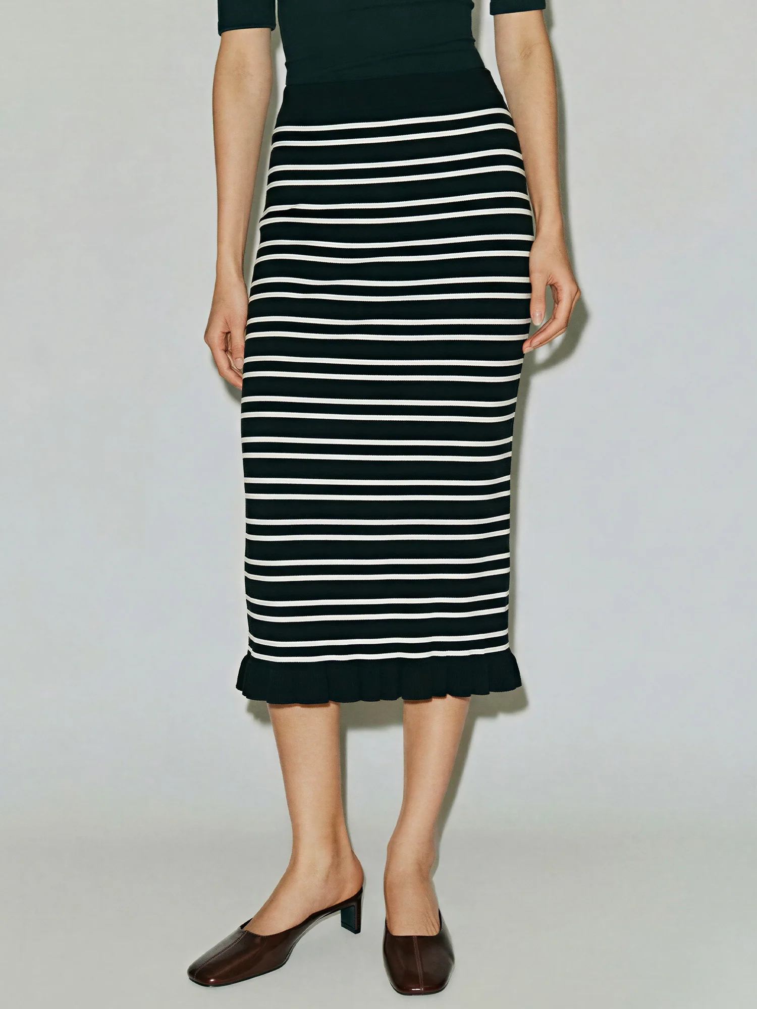 Stripe Sweater Knit Pencil Skirt - Image 2