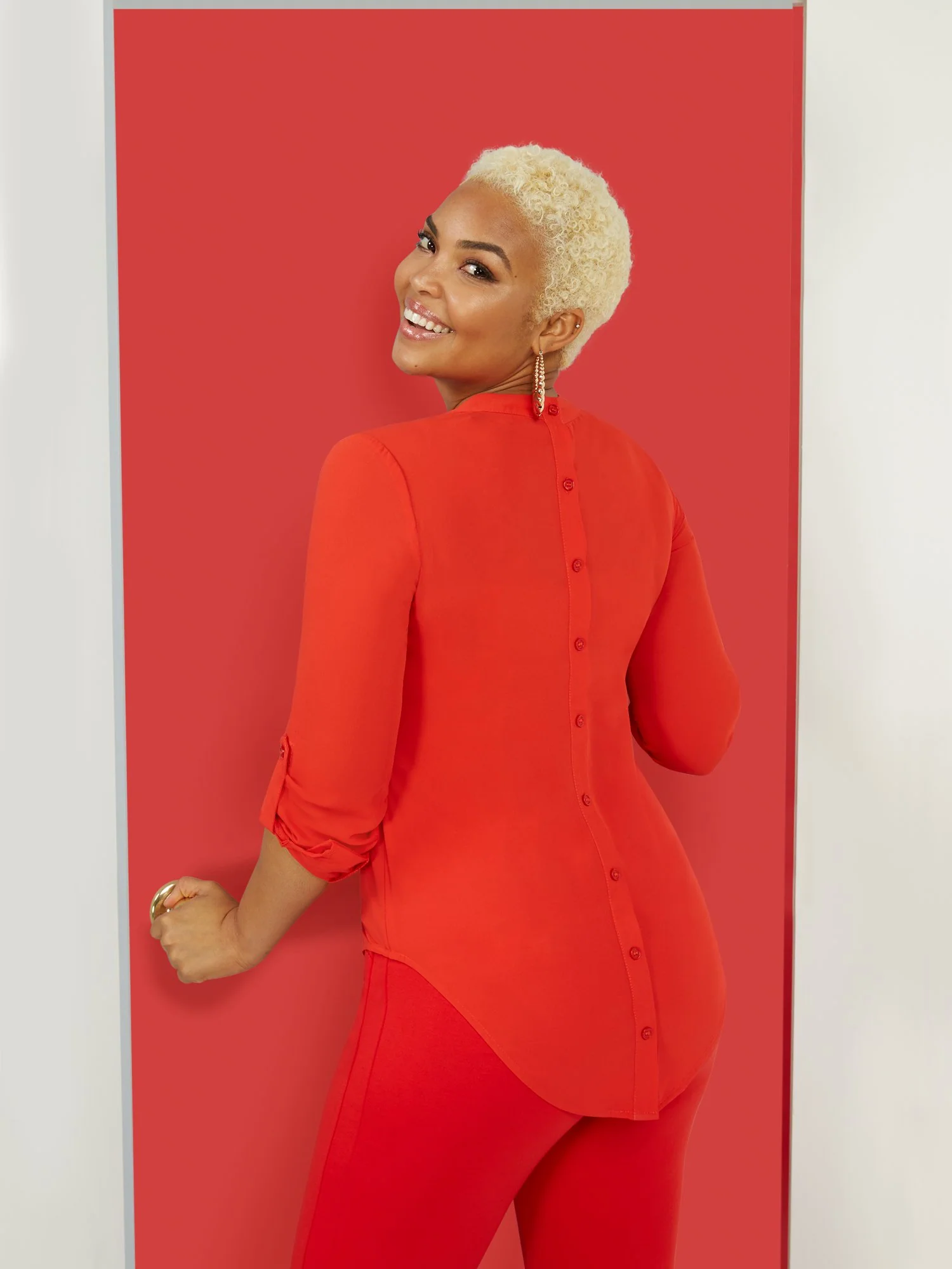 Tab-Sleeve Button-Back V-Neck Top - Image 7