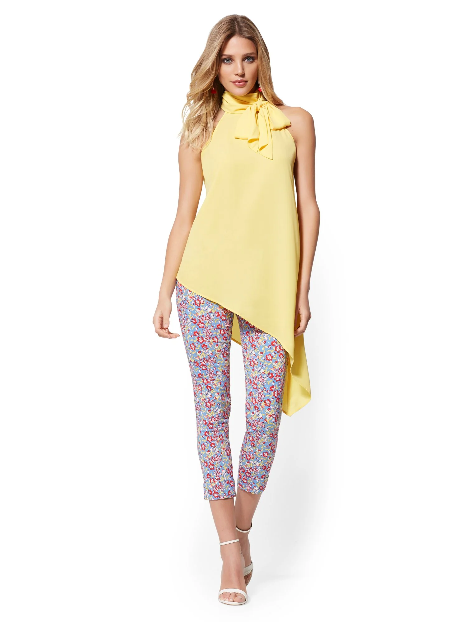 Tall High Waist Pull-On Capri Pant - Blue Floral - Image 3