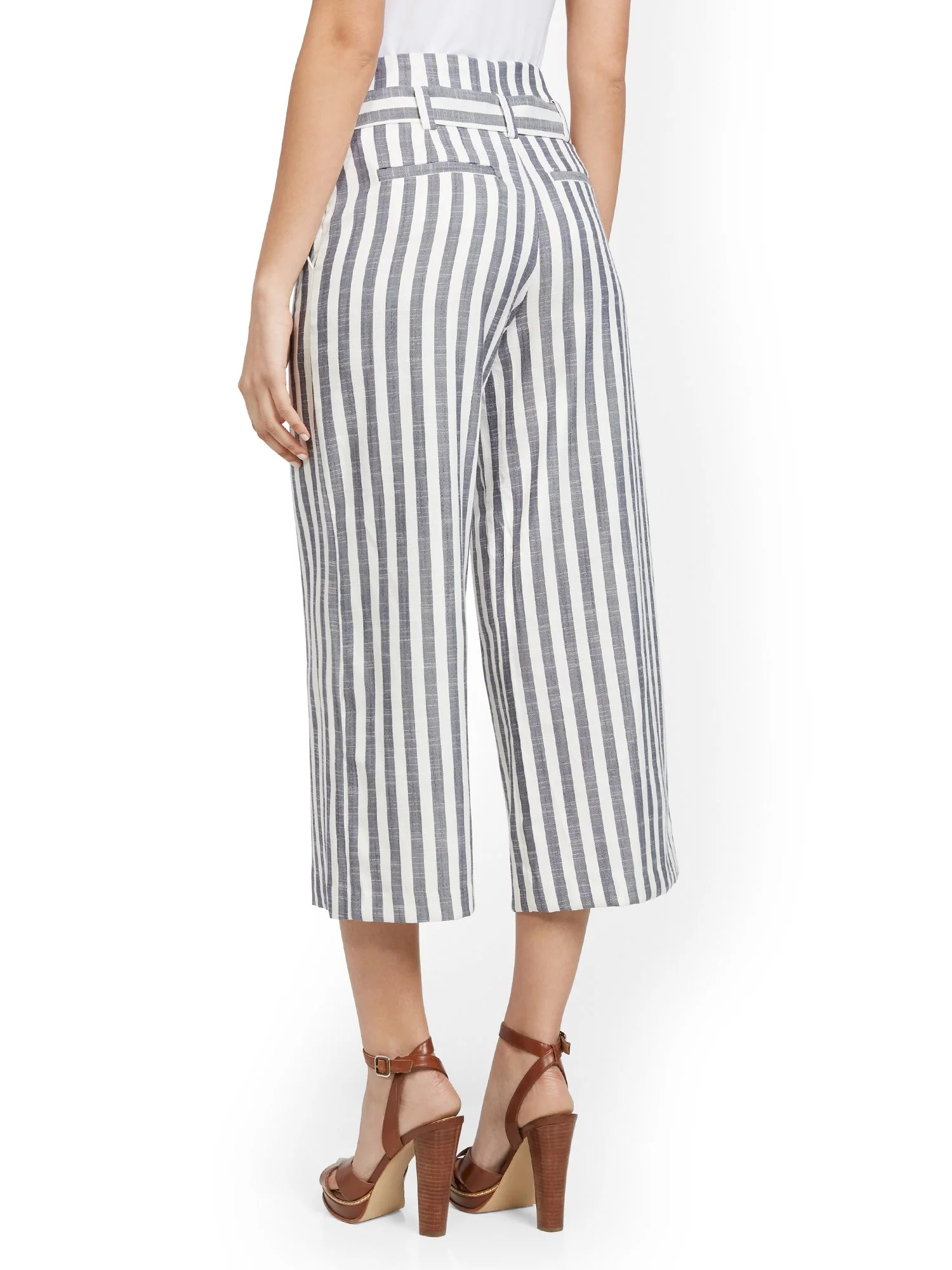Tall Madie Wide-Leg Capri Pant - 7th Avenue - Stripe - Image 3