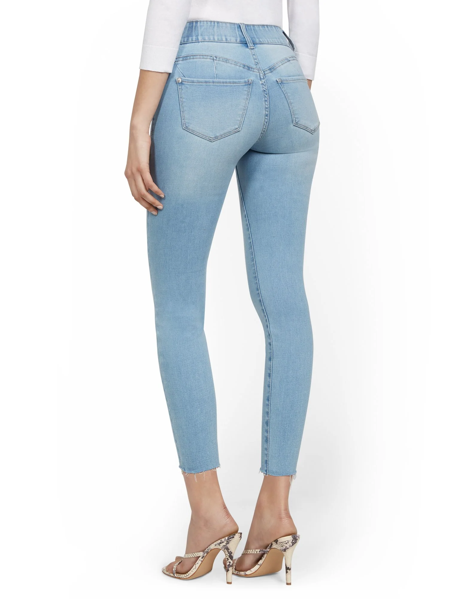 Tall Mya Curvy High-Waisted Sculpting No Gap Super-Skinny Ankle Jeans - Light Wash - Image 3