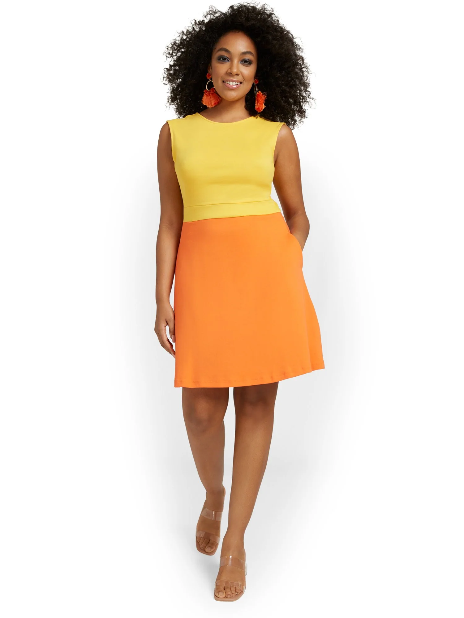 Two-Tone Flare Dress - City Knits - Image 18