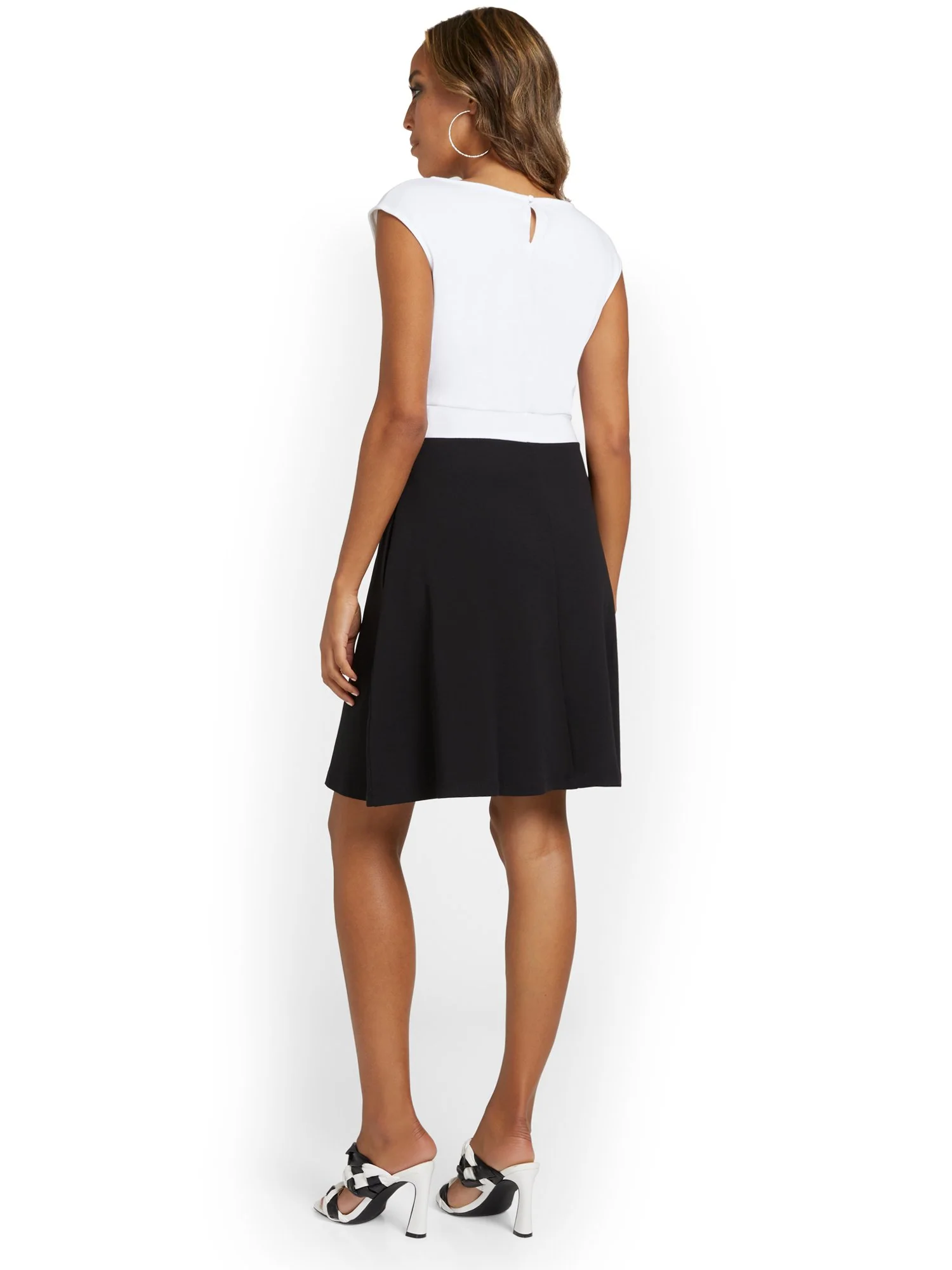 Two-Tone Flare Dress - City Knits - Image 3