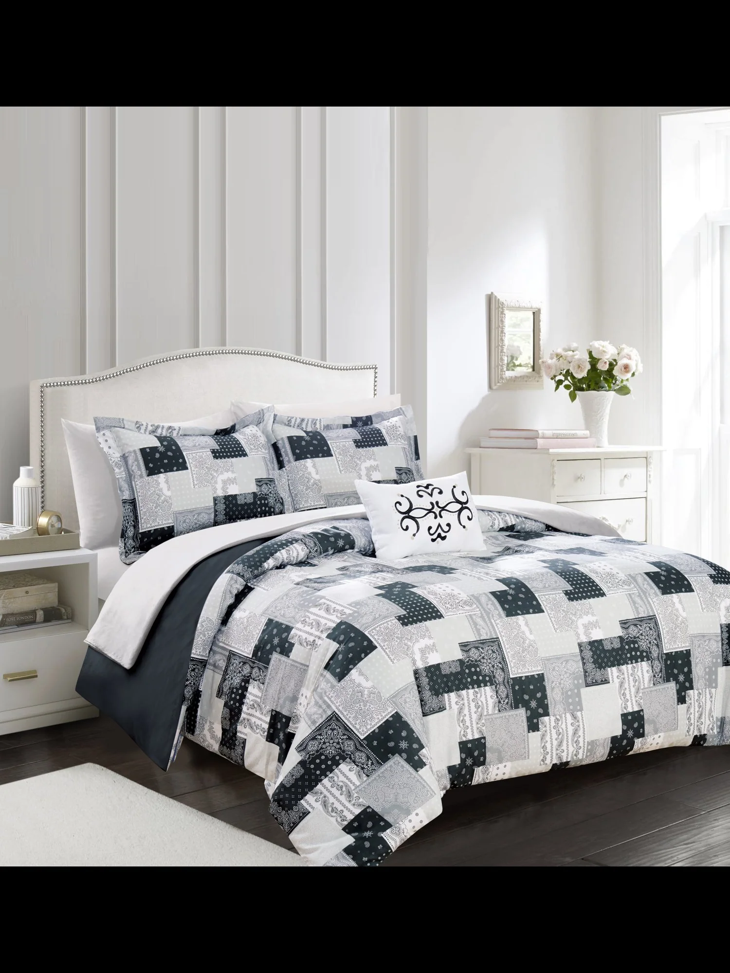 Utopia Reversible King-Size 4-Piece Duvet Set - NY&C x Chic Home - Image 2