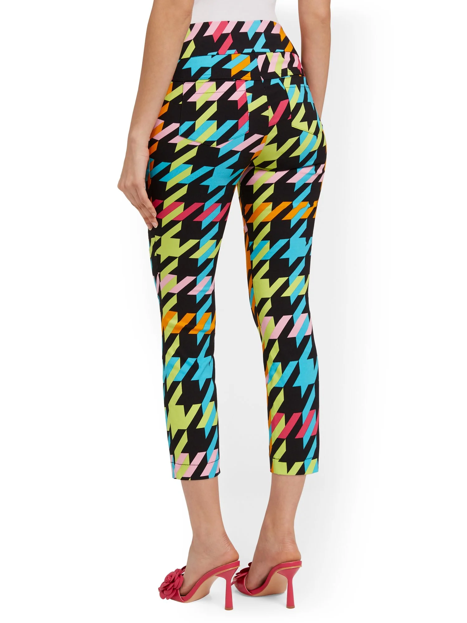 Whitney High-Waisted Pull-On Slim-Leg Capri Pant - Houndstooth - Image 3