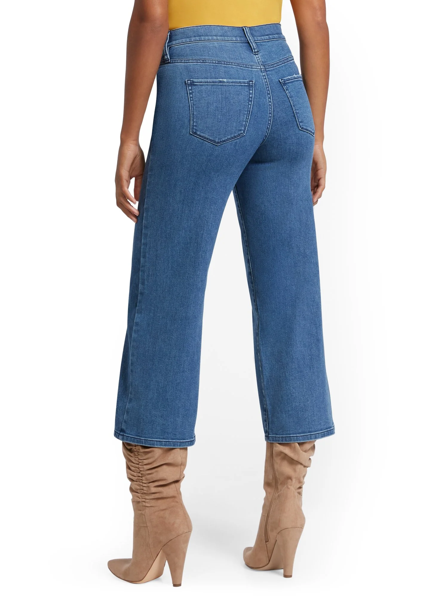Wide-Leg Capri Jeans - Image 3